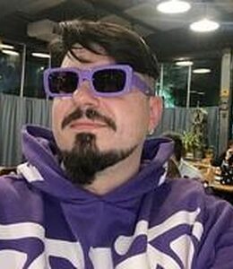 Andriyan - Full-stack software engineer